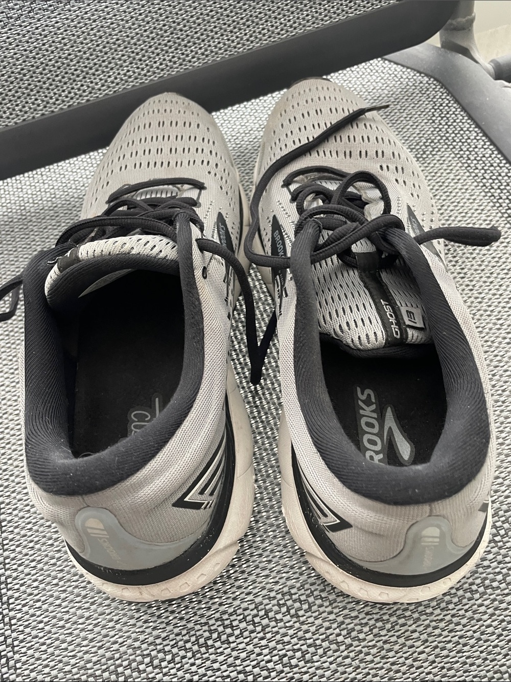 Brooks Men’s Athletic Running Shoes - Light Gray/Black - Picture 6 of 7